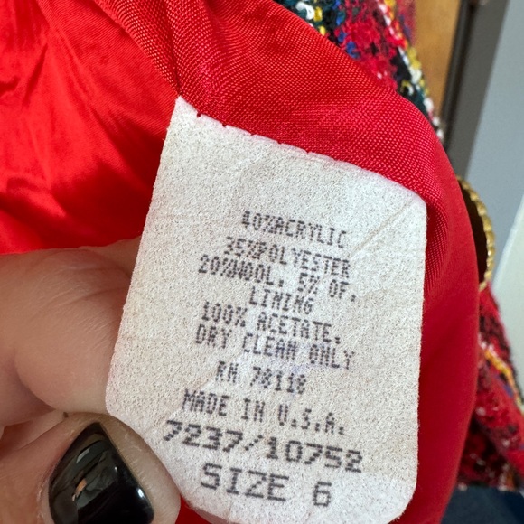 Vintage Bentley red plaid blazer. - Picture 4 of 7